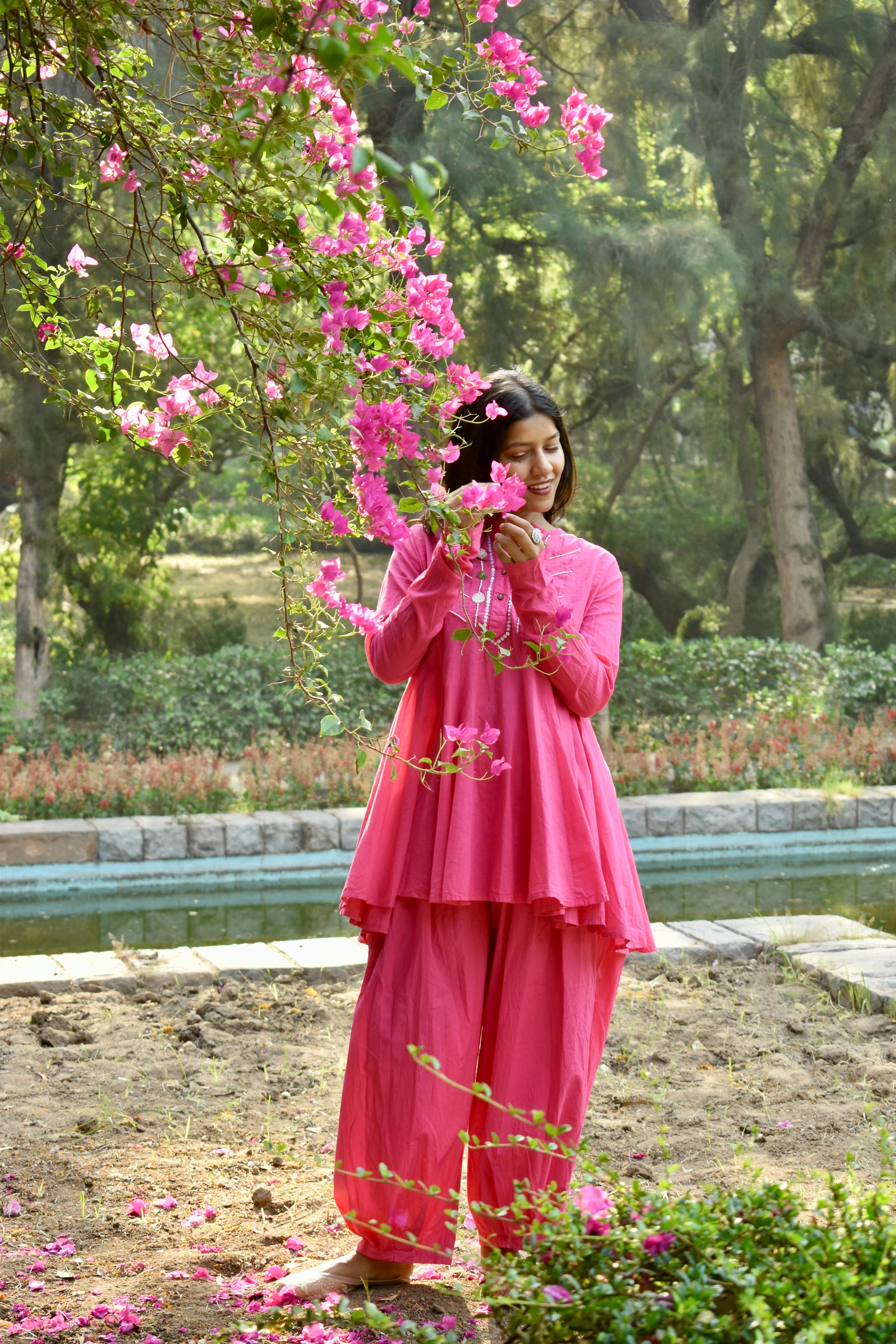 Diva Daulti pink embroidered cotton kurta set with dhoti pants