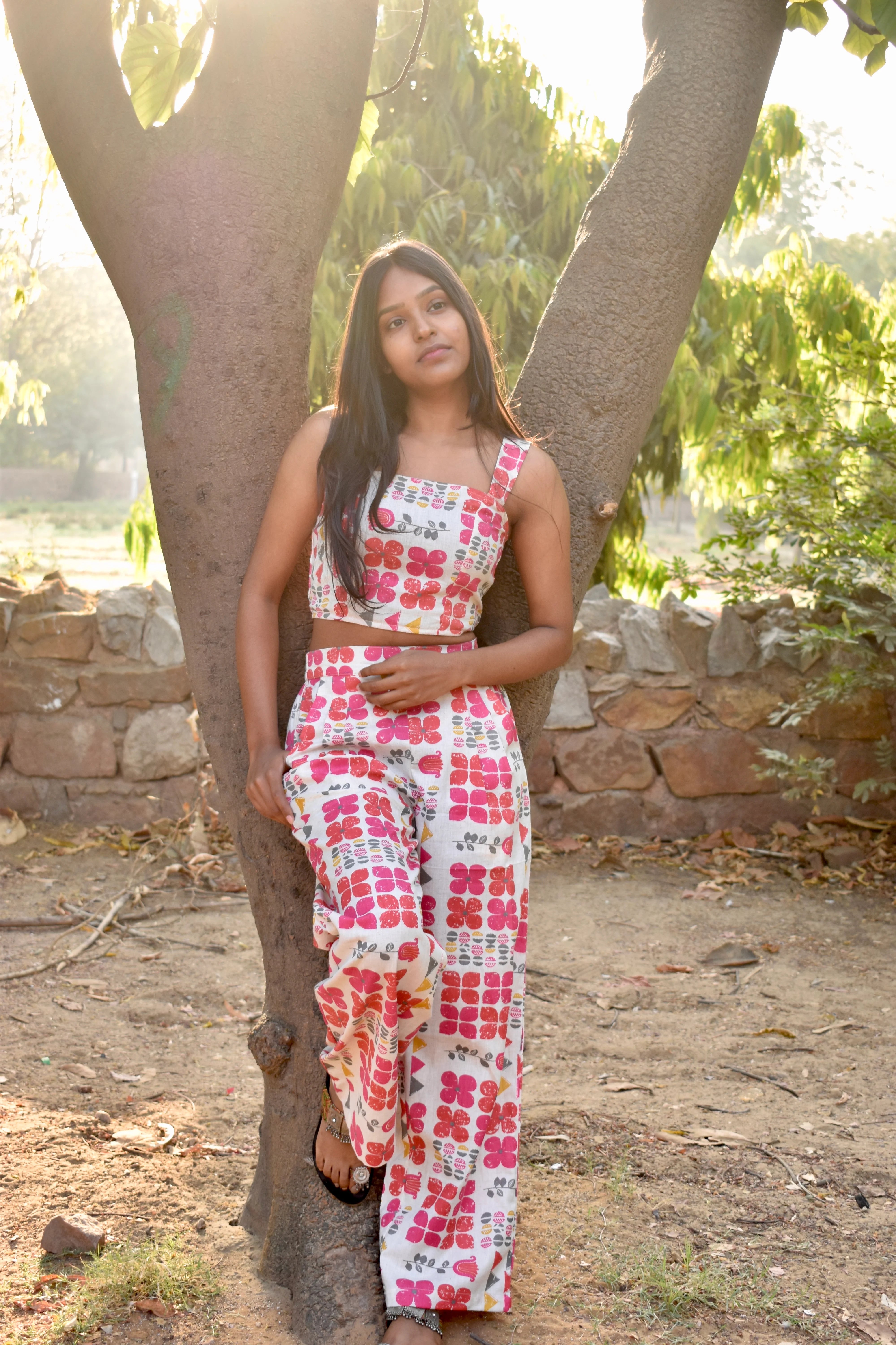 Diva Daulti floral print linen co-ord set - top and pants