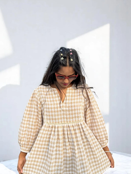 Aira Gingham Tunic Top – Beige & White Handwoven Checks