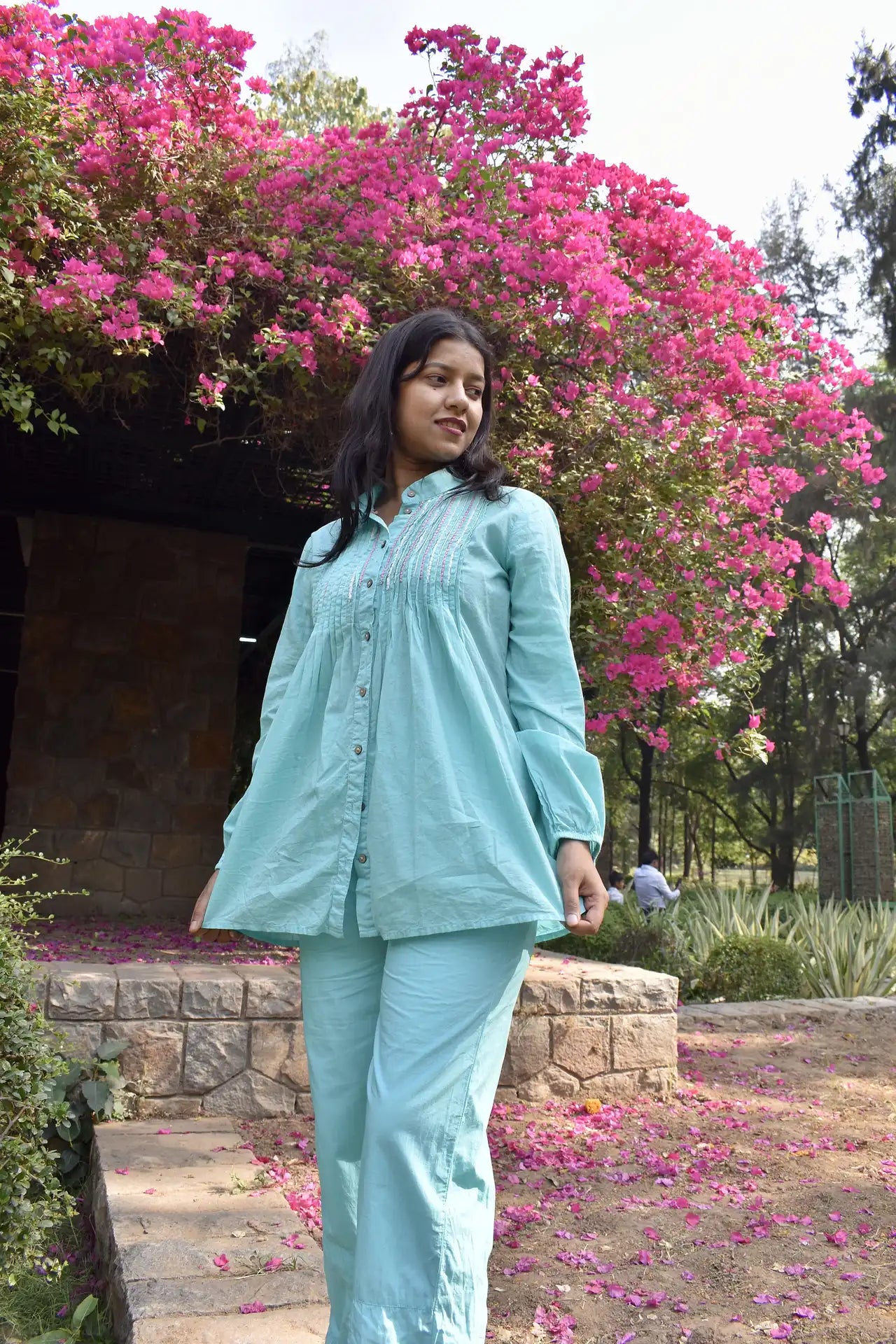 Diva Daulti aqua linen kurta and pants set