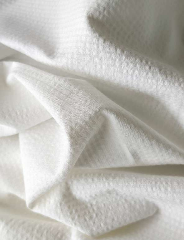 Bamboo Seersucker fabric swatch